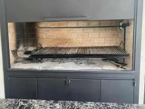 Casa 7 ambientes con 7 baños