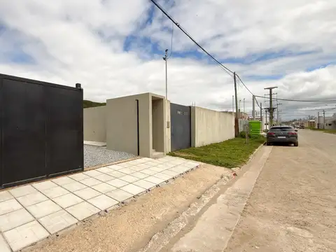 Depto Tipo Casa 3 ambientes con 1 baño