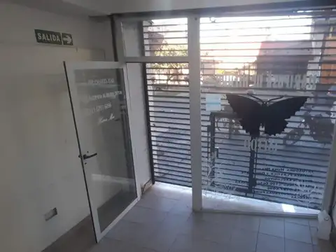 Local en Venta en San Andres, USD 45.000