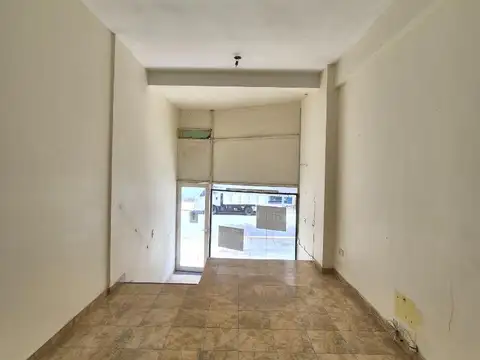 Local en Venta en San Bernardo del Tuyú, USD 32.000