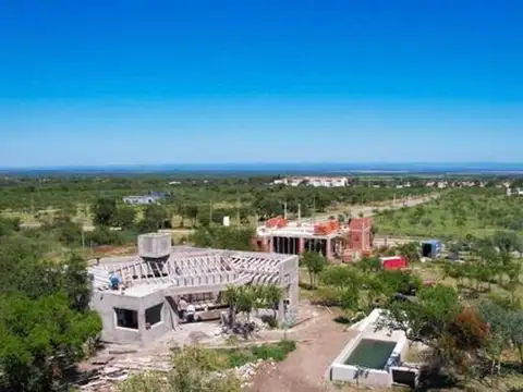 Casa en Venta en La Arbolada, USD 170.000