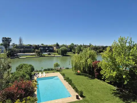 Casa en Lote al Lago en venta  en Santa Bárbara