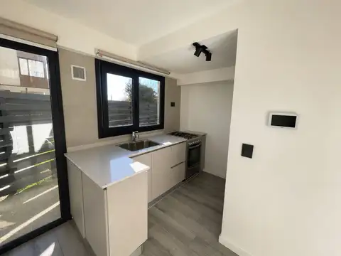 UNICO 2 AMBIENTES C-PARQUE DE 98 M²