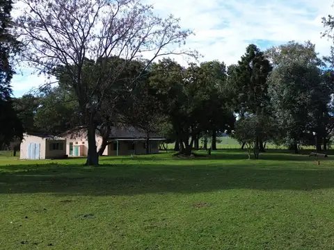 Campo en Venta con Alambrado
