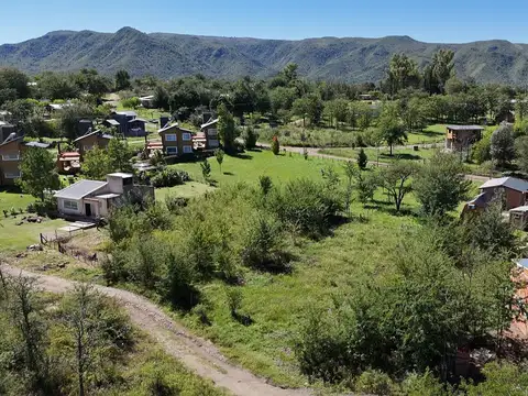 Lote Económico en venta. B° Nahuascat. Santa Rosa de Calamuchita. Cód (2127)