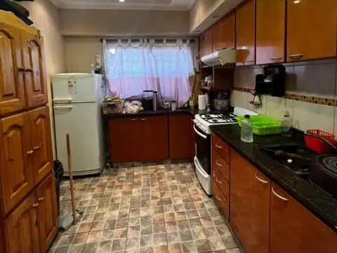 Depto Tipo Casa en Venta en Rafael Castillo, USD 150.000