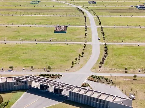 VENTA LOTE 1020 VIDA LAGOON CERCA INGRESO-PERMUTA