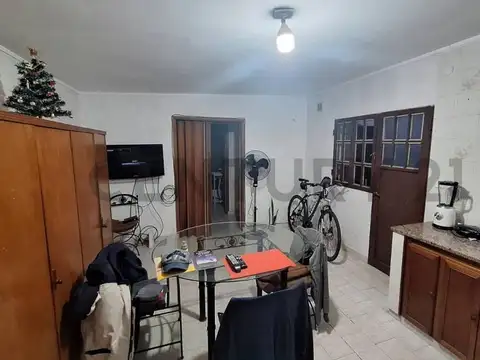 Departamento en Venta en Los Hornos, USD 60.000
