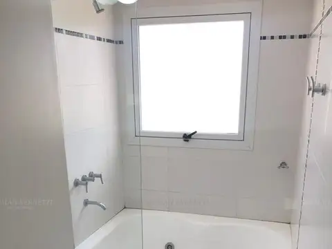 Departamento en Alquiler Temporal con 1 cocheras