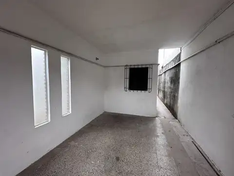 Alvear N° 74 (Interno)