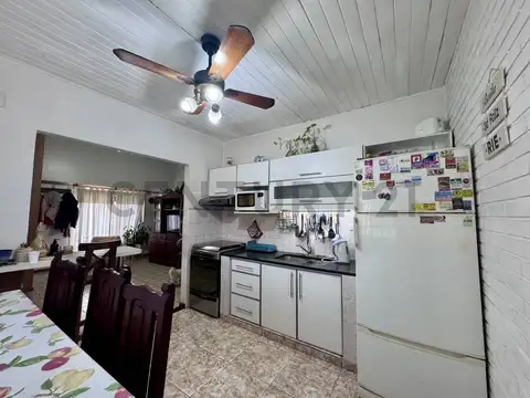 Depto Tipo Casa en Venta en Ciudad Jardín del Palomar, USD 160.000