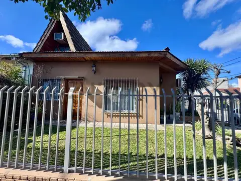 VENTA CASA 4 AMBIENTES CUIDAD JARDIN APTO CREDITO