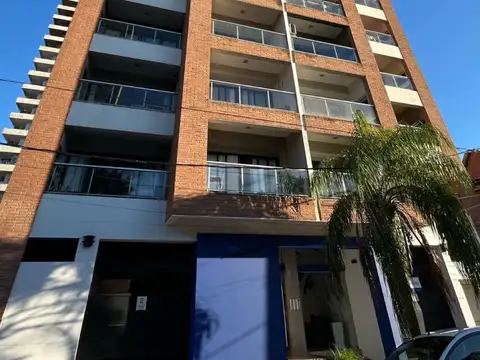 Precioso departamento de 1 dormitorio con visas al Río Paraná