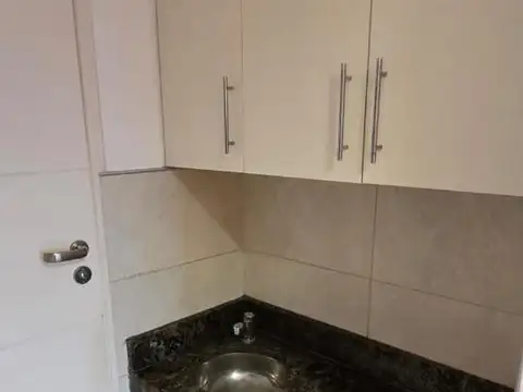 Oficina en Alquiler en Zona Centro, $ 850.000
