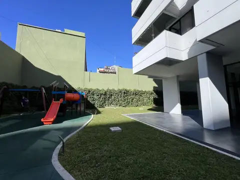Carlos Calvo 3233 Torre de 15 pisos cerca de la Av