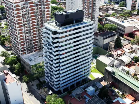 Carlos Calvo 3233 Torre de 15 pisos cerca de la Av