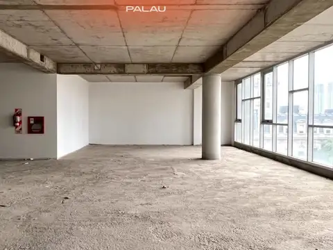 Oficina en Venta al Este