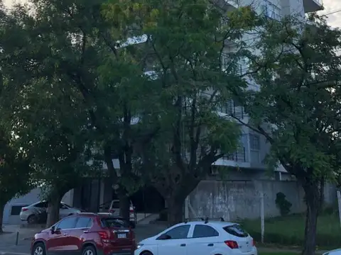 Exclusivo Departamento en Torre en Pilar