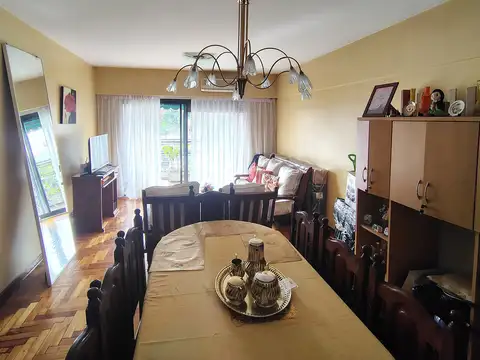 EXCEL SEMIPISO 3 AMB TODO SOL C/DEP, BALCÓN CORRIDO AL FRENTE Y COCHERA EN BELGRANO R! OPORT