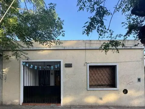 VENTA CASA 3 AMBIENTES MARTIN CORONADO