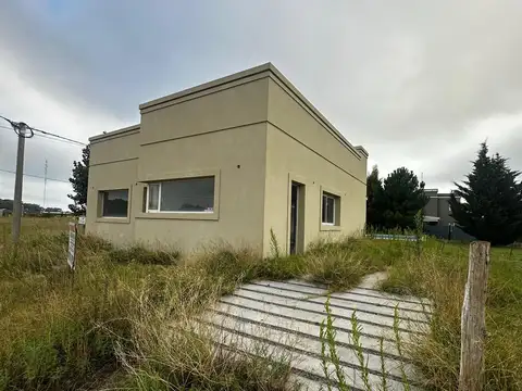 Casa en venta en Balneario Claromeco