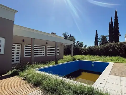 Casa en Venta con 1 cochera