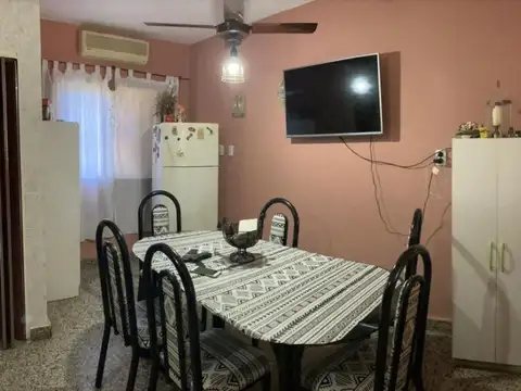 157 esquina 18 al 300