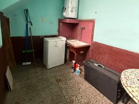 Departamento Tipo Casa en PB de 2 Ambientes con Patio y Terraza Entrada Independiente