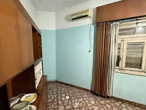 Depto Tipo Casa en Venta en Liniers, USD 90.000