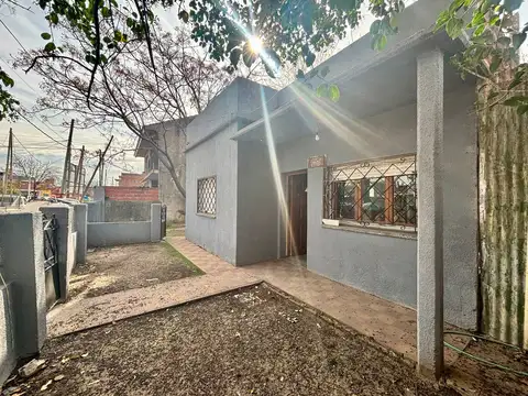 3 amb c/parque y losa, a reacondicionar, ideal para seguir edificando, apta crédito, consulte!