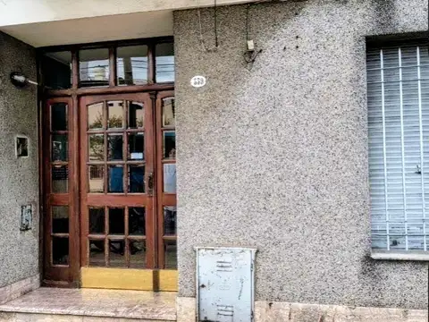 DEPARTAMENTO AL FRENTE