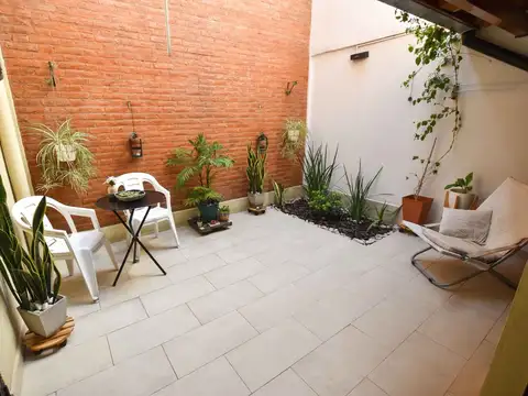 Ovidio Lagos 200
