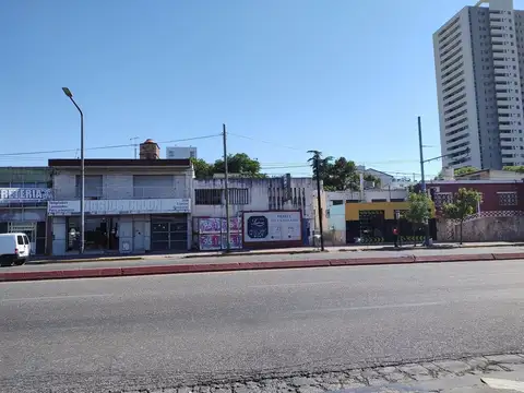 Terreno en Venta en Alto Alberdi, USD 210.000