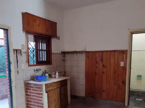 Depto Tipo Casa en Venta en Lanus Este, USD 75.000