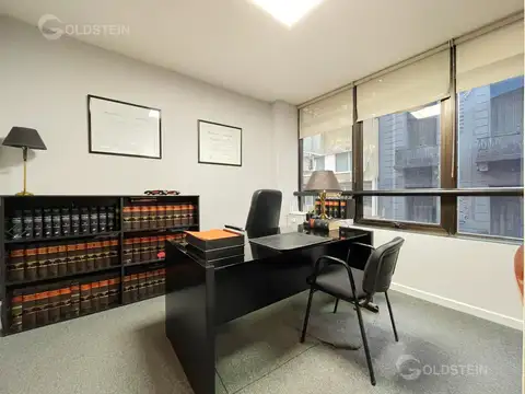 Oficina en Venta 45 años