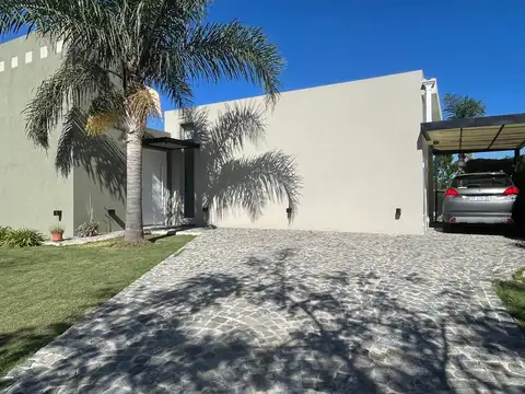 Libertad 300