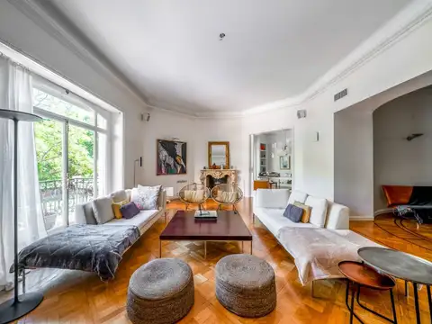 Departamento en Venta 80 años