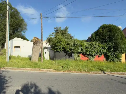 Terreno en Venta en Los Pinares, USD 115.000