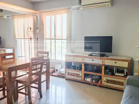 Blas Parera al 2800 entre Dorrego y Juan Bautista Alberdi