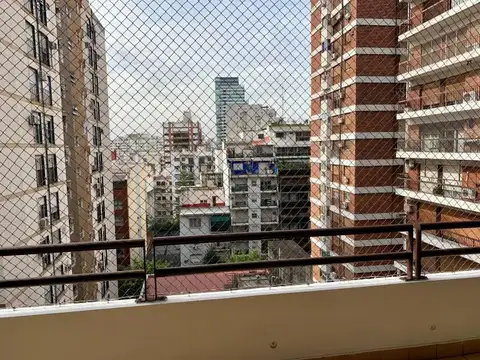 Alquiler depto con cochera y balcón aterrazado frente a Alto Palermo 