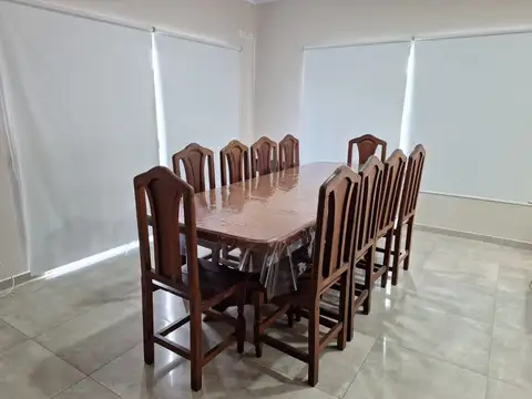 VENDO EXCELENTE CASA EN VILLA ELISA 