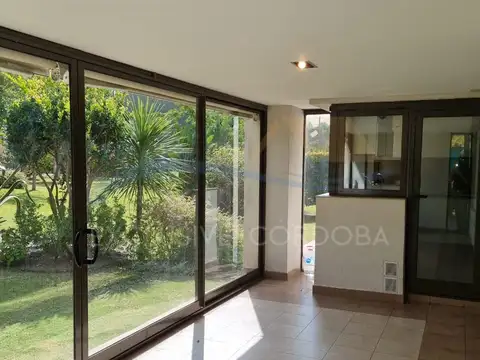 Departamento en Venta en Cerro De Las Rosas, USD 380.000
