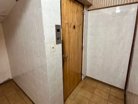 san juan 2300, Piso 2