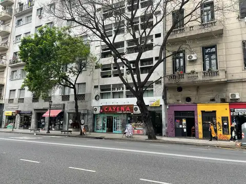 Oficina en Alquiler 50 años
