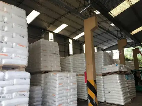 Ituzaingo 50-Nave1271m2