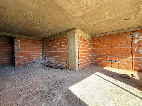 Departamento en Venta con 2 cocheras
