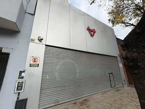 Galpon en Alquiler 9  mts Frente
