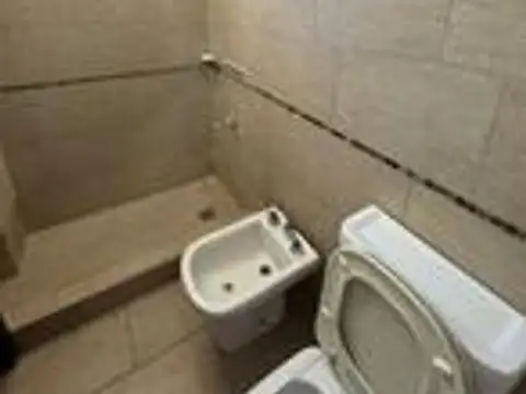 Hipolito Yrigoyen 800, Piso 6°