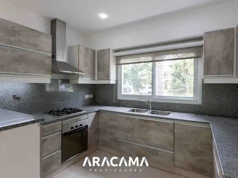 Casa en Venta en El Rocío, USD 267.000