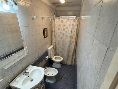 Depto Tipo Casa en Venta en Castelar Norte, USD 48.000